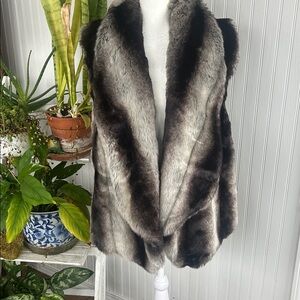 Lisa International Faux Fur Vest - Black and Gray